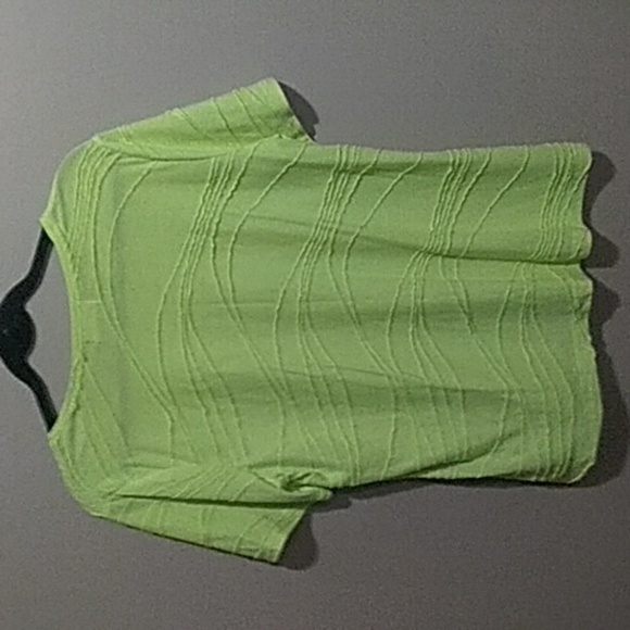 Iyla top size large - Picture 4 of 4